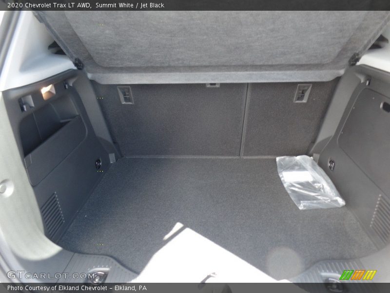 Summit White / Jet Black 2020 Chevrolet Trax LT AWD