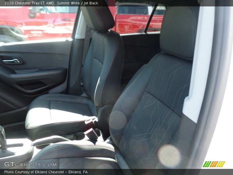 Summit White / Jet Black 2020 Chevrolet Trax LT AWD