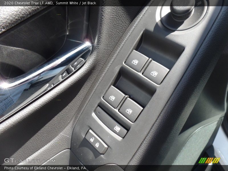 Summit White / Jet Black 2020 Chevrolet Trax LT AWD