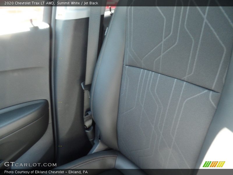 Summit White / Jet Black 2020 Chevrolet Trax LT AWD
