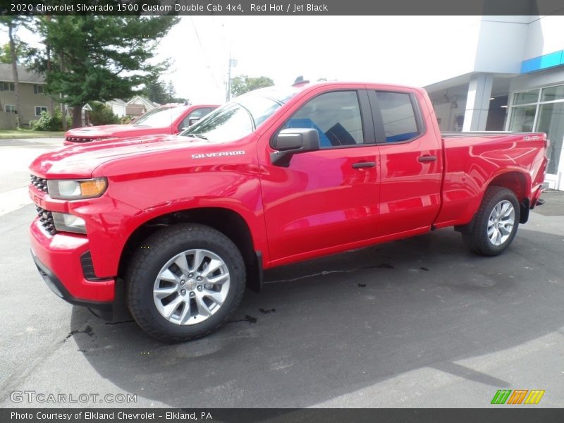 Front 3/4 View of 2020 Silverado 1500 Custom Double Cab 4x4