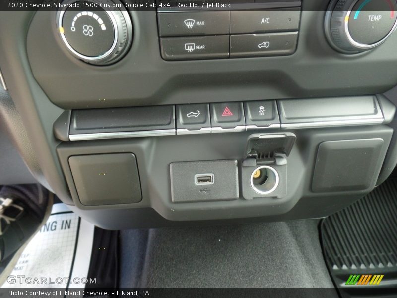 Controls of 2020 Silverado 1500 Custom Double Cab 4x4