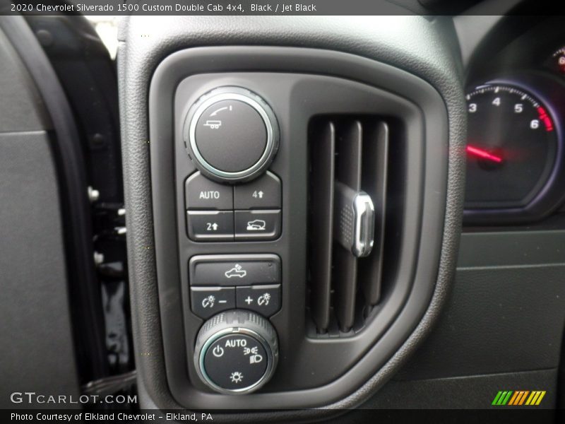 Controls of 2020 Silverado 1500 Custom Double Cab 4x4
