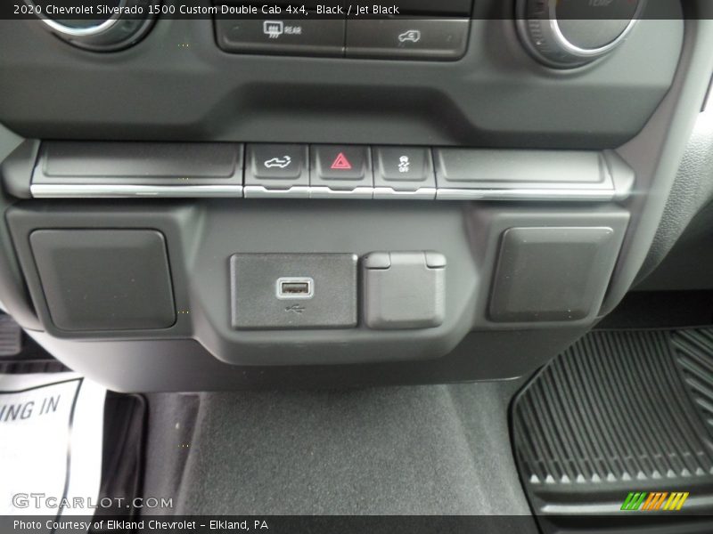 Black / Jet Black 2020 Chevrolet Silverado 1500 Custom Double Cab 4x4