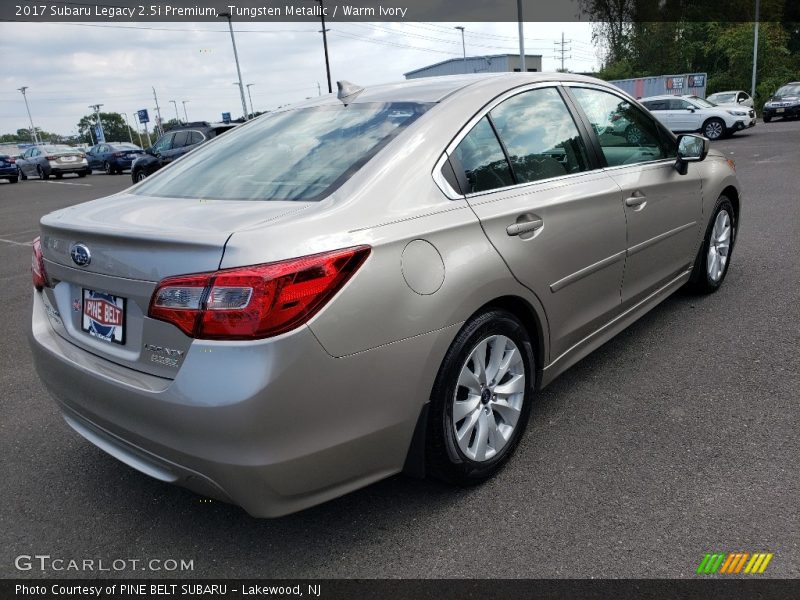 Tungsten Metallic / Warm Ivory 2017 Subaru Legacy 2.5i Premium