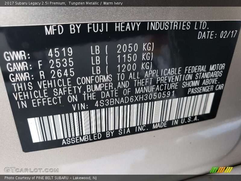 Tungsten Metallic / Warm Ivory 2017 Subaru Legacy 2.5i Premium
