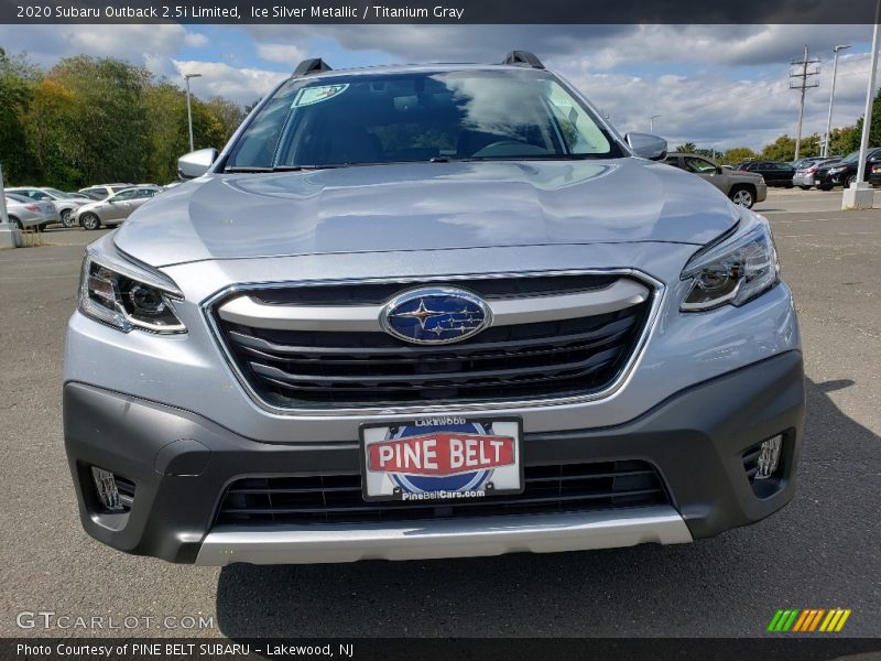 Ice Silver Metallic / Titanium Gray 2020 Subaru Outback 2.5i Limited