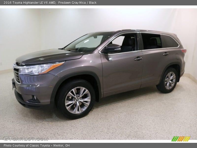 Predawn Gray Mica / Black 2016 Toyota Highlander LE V6 AWD
