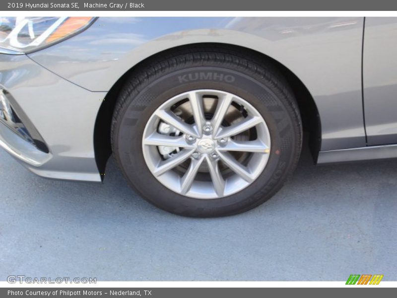 Machine Gray / Black 2019 Hyundai Sonata SE