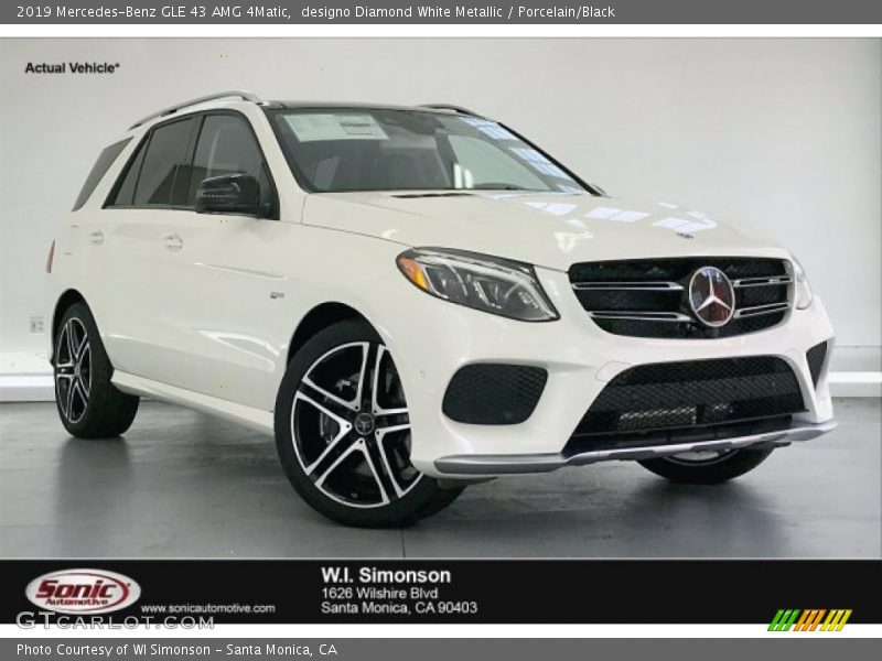 designo Diamond White Metallic / Porcelain/Black 2019 Mercedes-Benz GLE 43 AMG 4Matic