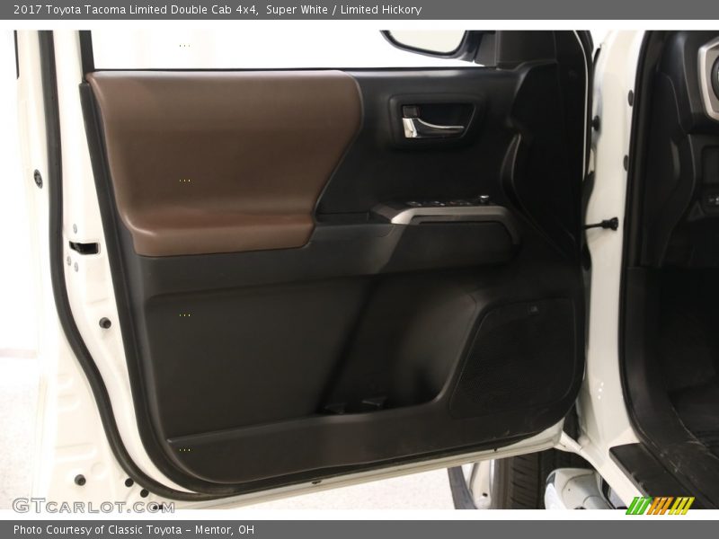 Super White / Limited Hickory 2017 Toyota Tacoma Limited Double Cab 4x4