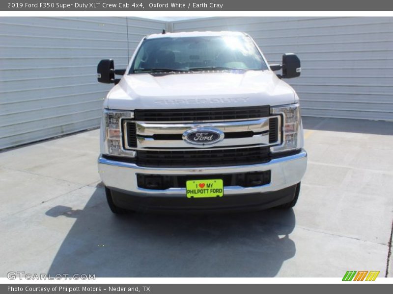 Oxford White / Earth Gray 2019 Ford F350 Super Duty XLT Crew Cab 4x4
