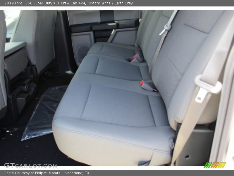 Oxford White / Earth Gray 2019 Ford F350 Super Duty XLT Crew Cab 4x4
