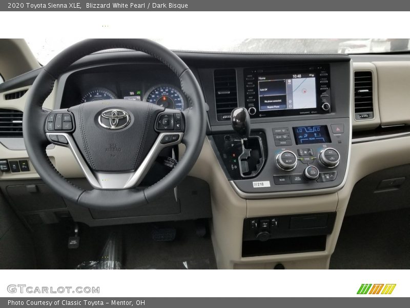 Dashboard of 2020 Sienna XLE