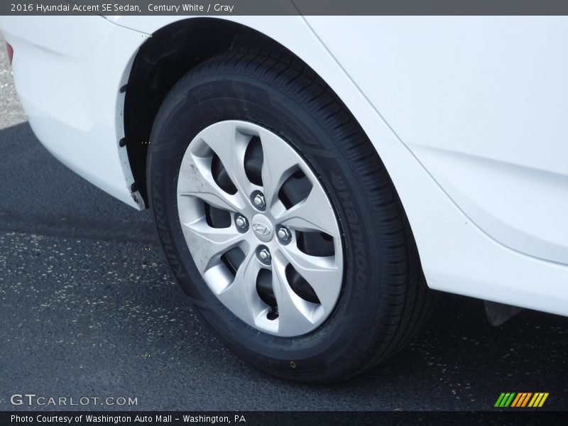 Century White / Gray 2016 Hyundai Accent SE Sedan