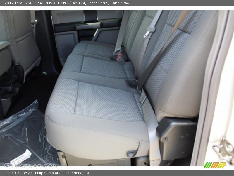 Ingot Silver / Earth Gray 2019 Ford F250 Super Duty XLT Crew Cab 4x4