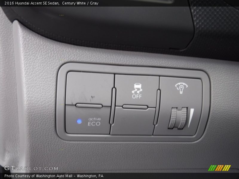 Century White / Gray 2016 Hyundai Accent SE Sedan