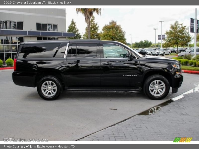 Black / Jet Black 2019 Chevrolet Suburban LT