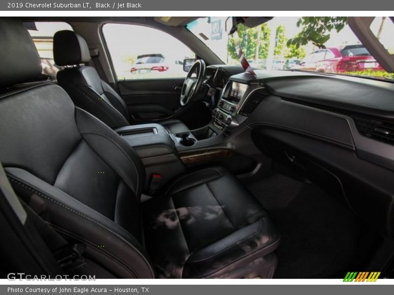 Front Seat of 2019 Suburban LT