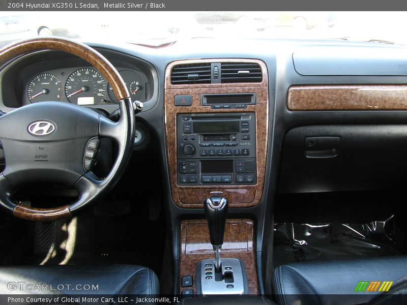 Metallic Silver / Black 2004 Hyundai XG350 L Sedan