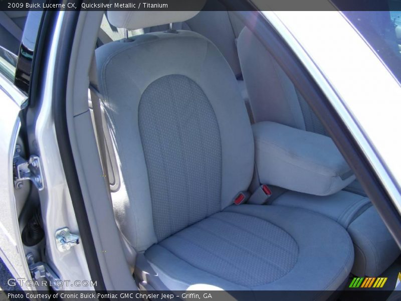 Quicksilver Metallic / Titanium 2009 Buick Lucerne CX