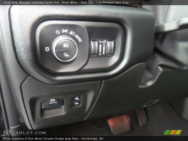 Stone White / Dark Slate Gray/Medium Slate Gray 2010 Jeep Wrangler Unlimited Sport 4x4