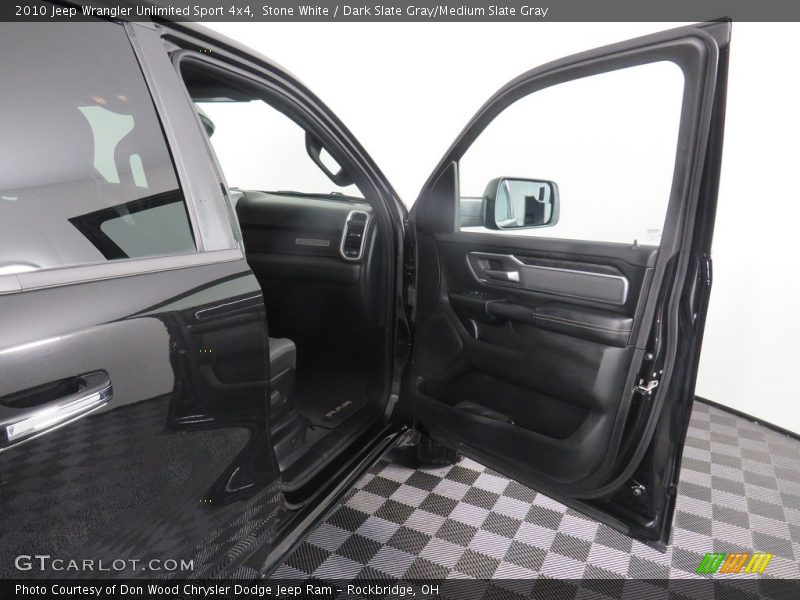 Stone White / Dark Slate Gray/Medium Slate Gray 2010 Jeep Wrangler Unlimited Sport 4x4