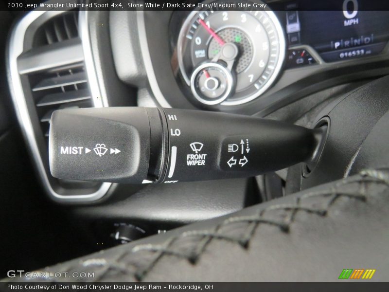 Stone White / Dark Slate Gray/Medium Slate Gray 2010 Jeep Wrangler Unlimited Sport 4x4