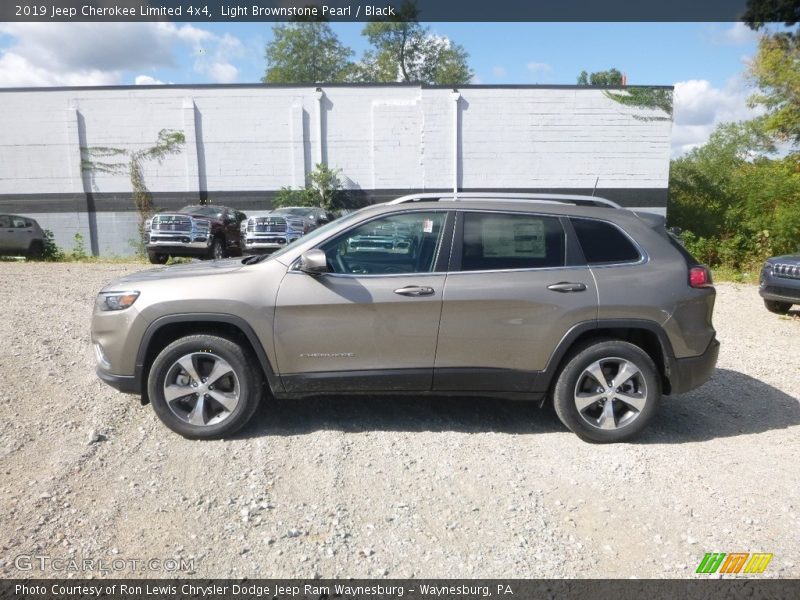 Light Brownstone Pearl / Black 2019 Jeep Cherokee Limited 4x4