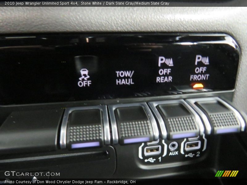 Stone White / Dark Slate Gray/Medium Slate Gray 2010 Jeep Wrangler Unlimited Sport 4x4