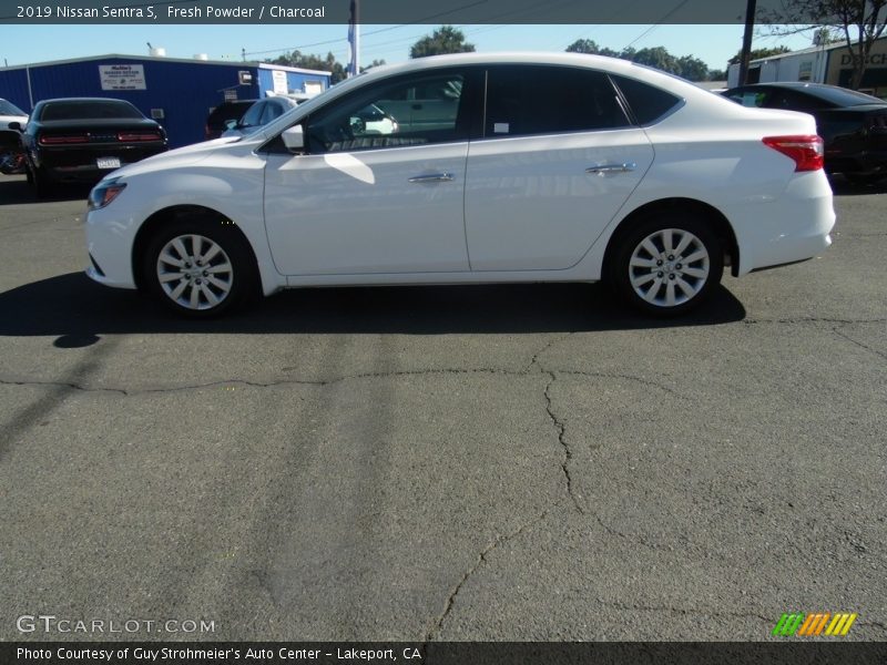 Fresh Powder / Charcoal 2019 Nissan Sentra S