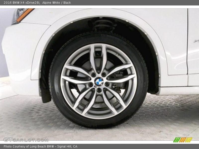 Alpine White / Black 2016 BMW X4 xDrive28i