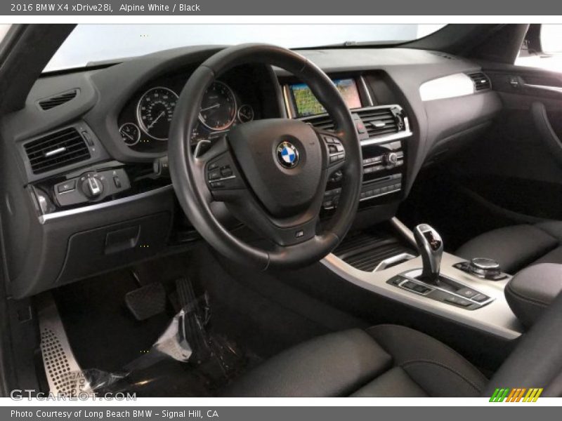 Alpine White / Black 2016 BMW X4 xDrive28i