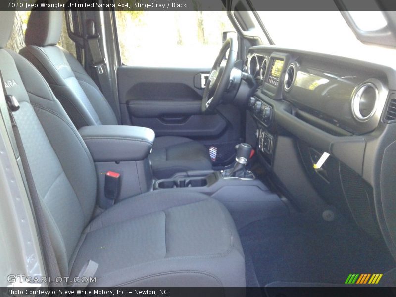 Sting-Gray / Black 2020 Jeep Wrangler Unlimited Sahara 4x4