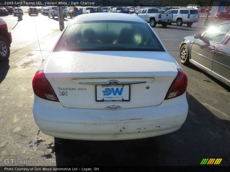 Vibrant White / Dark Charcoal 2003 Ford Taurus SES