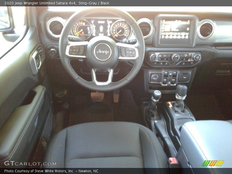 Sting-Gray / Black 2020 Jeep Wrangler Unlimited Sahara 4x4