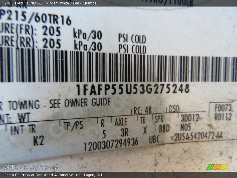 Vibrant White / Dark Charcoal 2003 Ford Taurus SES