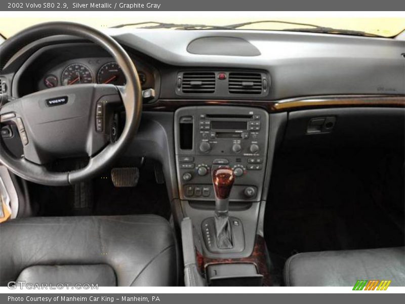 Silver Metallic / Graphite Gray 2002 Volvo S80 2.9