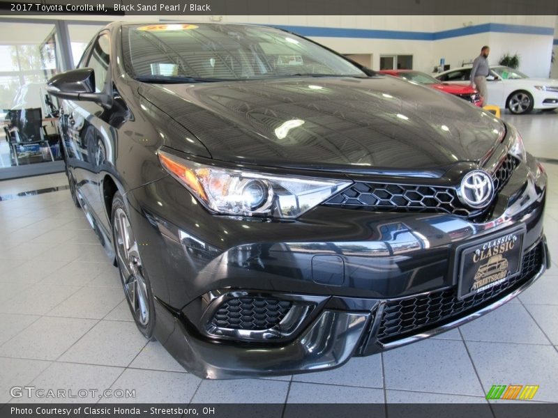 Black Sand Pearl / Black 2017 Toyota Corolla iM