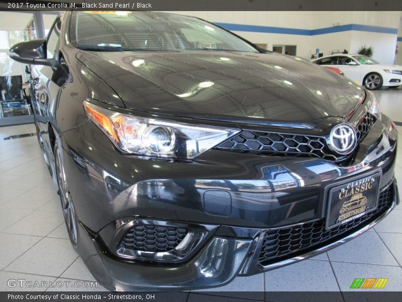Black Sand Pearl / Black 2017 Toyota Corolla iM