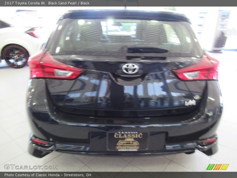 Black Sand Pearl / Black 2017 Toyota Corolla iM