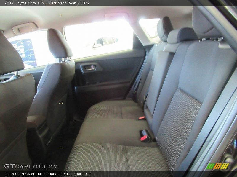 Black Sand Pearl / Black 2017 Toyota Corolla iM