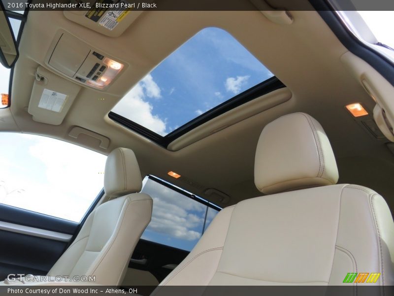 Blizzard Pearl / Black 2016 Toyota Highlander XLE