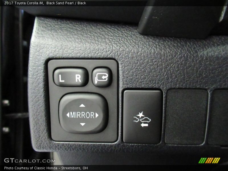 Black Sand Pearl / Black 2017 Toyota Corolla iM