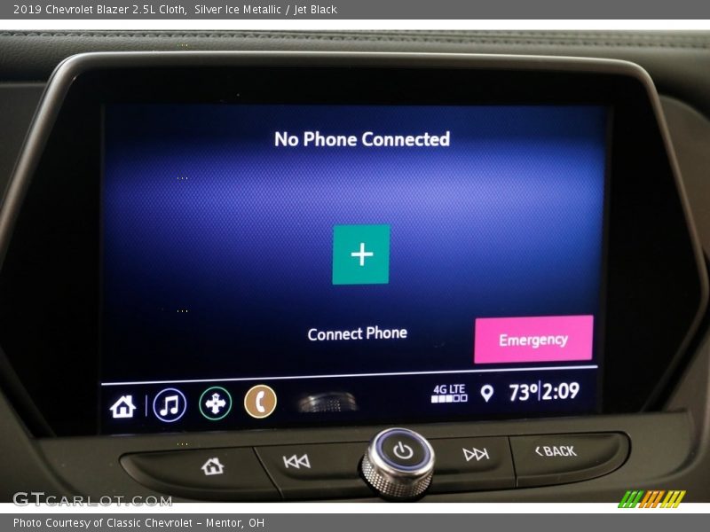 Silver Ice Metallic / Jet Black 2019 Chevrolet Blazer 2.5L Cloth