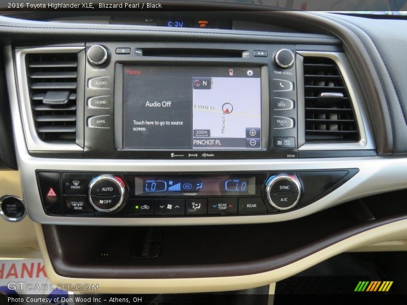 Blizzard Pearl / Black 2016 Toyota Highlander XLE