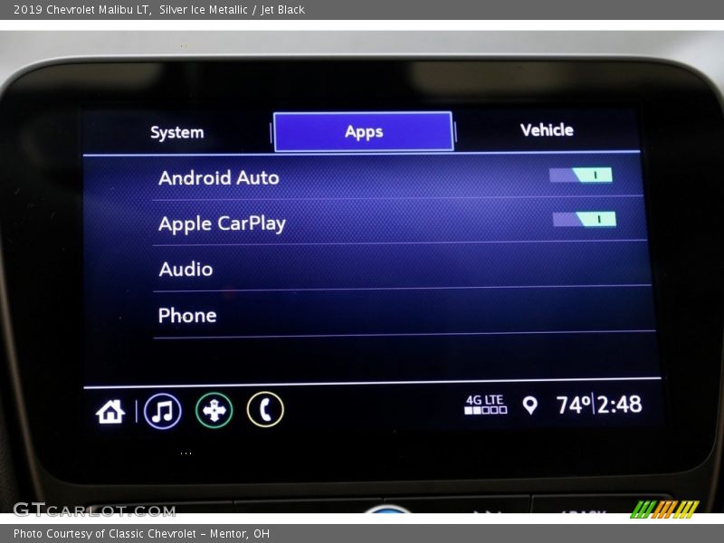 Silver Ice Metallic / Jet Black 2019 Chevrolet Malibu LT