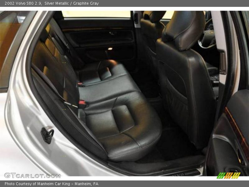 Silver Metallic / Graphite Gray 2002 Volvo S80 2.9