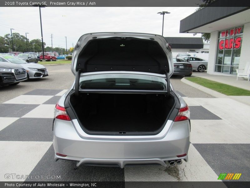 Predawn Gray Mica / Ash 2018 Toyota Camry SE