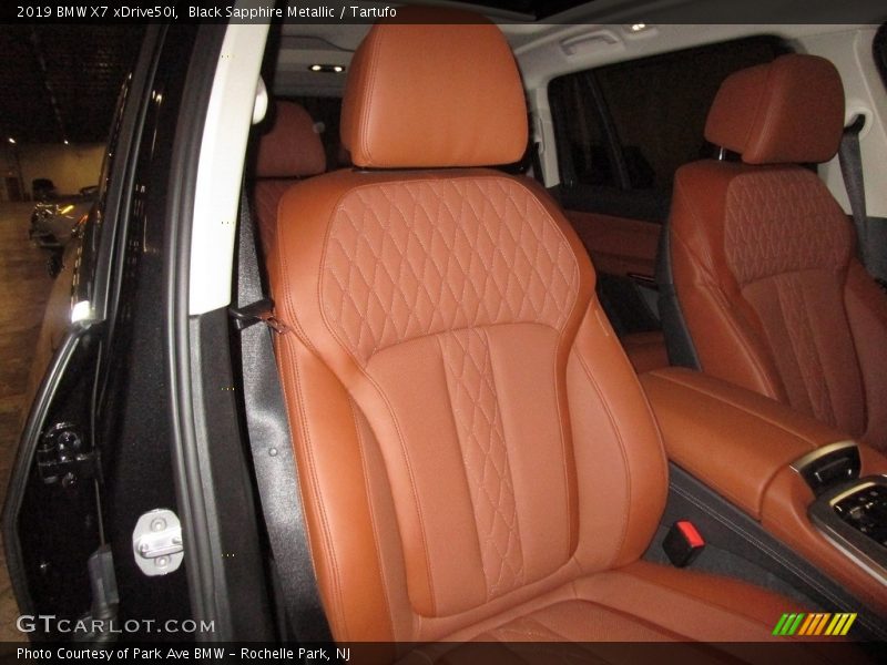 Front Seat of 2019 X7 xDrive50i